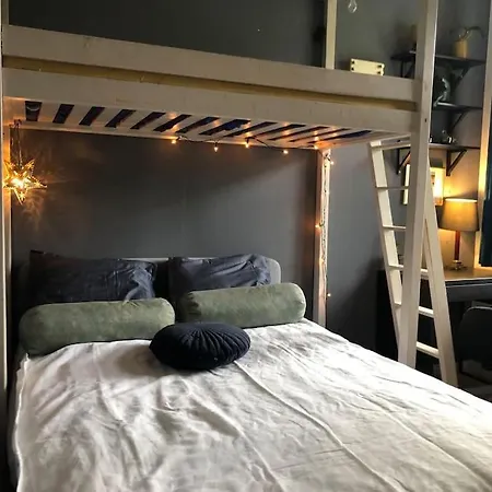 Cozy In *